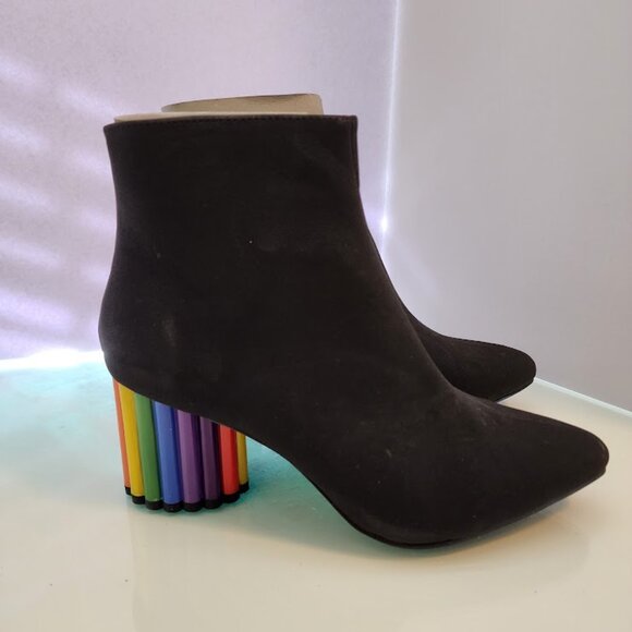 Brand new! Y.R.U. Rainbow Heel Black Suede Bootie - Picture 5 of 6